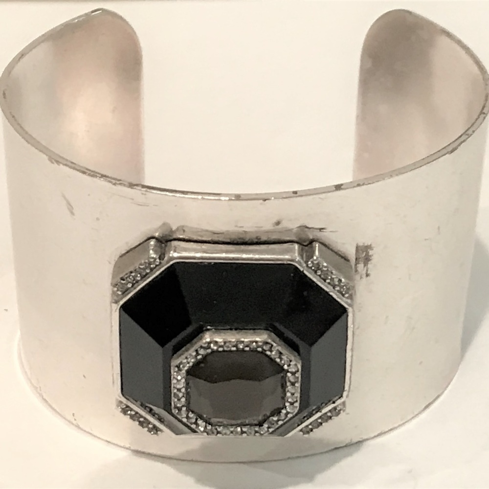 BR Distressed Silver Cuff w/Onyx/Smoke & Crystals
